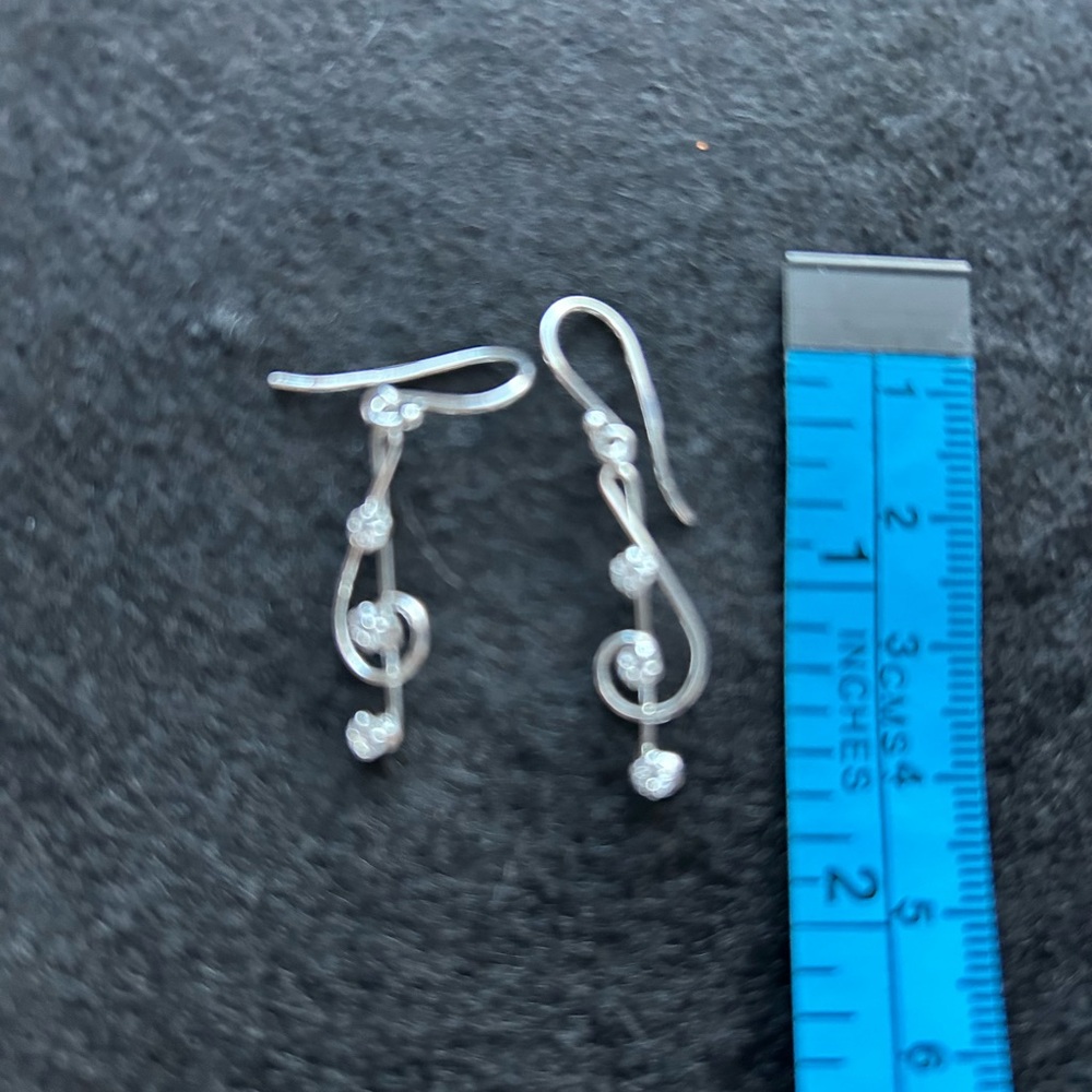 Elegant Silver Musical Note Earrings